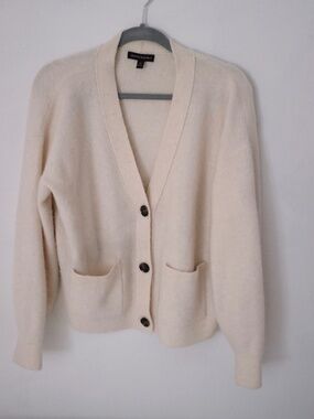 Banana Republic Cream Button-Front V-Neck Cardigan